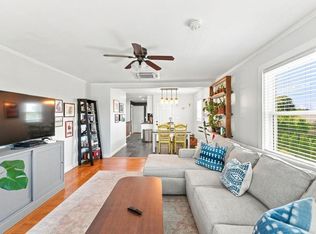 41 Rochambeau Ave, Providence, RI 02906