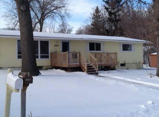 1761 Shorewood Ln, Mound, MN 55364