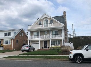 8 York Ave, Spring Lake, NJ 07762