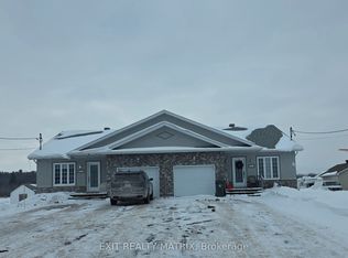 Front Rd #3532, East Hawkesbury, ON K6A2R2