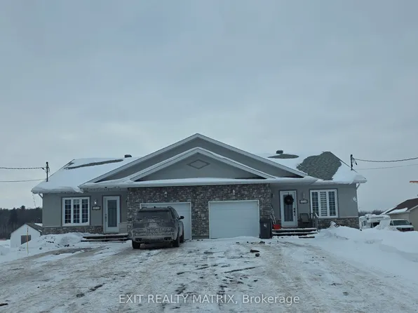 Front Rd #3532, East Hawkesbury, ON K6A 2R2