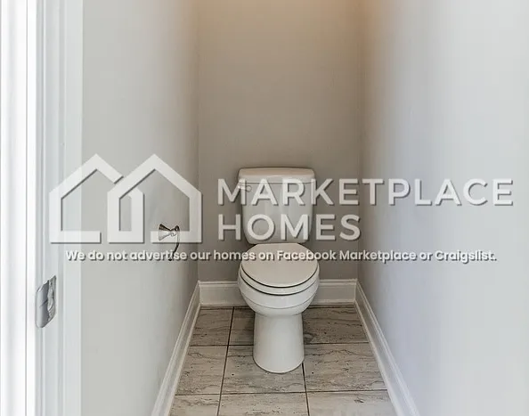 750 Holderness Ct — Photo 16
