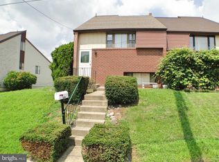 9234 Old Newtown Rd, Philadelphia, PA 19115
