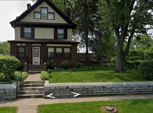 708 Hawthorne Ave E, Saint Paul, MN 55106
