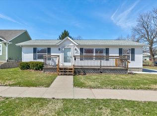 1901 3rd St, Perry, IA 50220