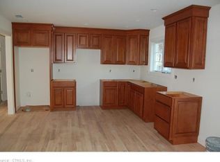 883 Mansfield City Rd, Mansfield, CT 06268