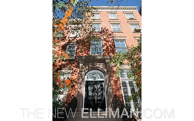 Rented by Douglas Elliman | media 37
