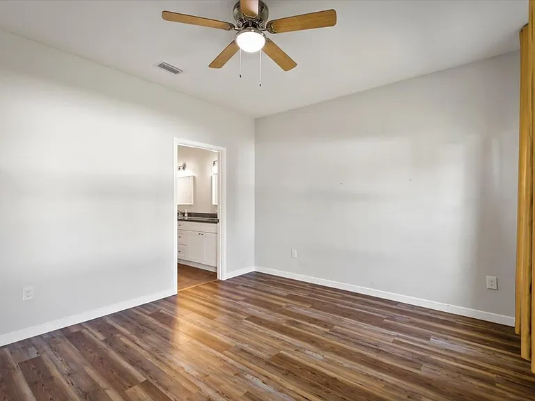 700 Hamilton Ave — Photo 9