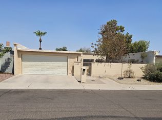 185 Laguna Dr W, Litchfield Park, AZ 85340
