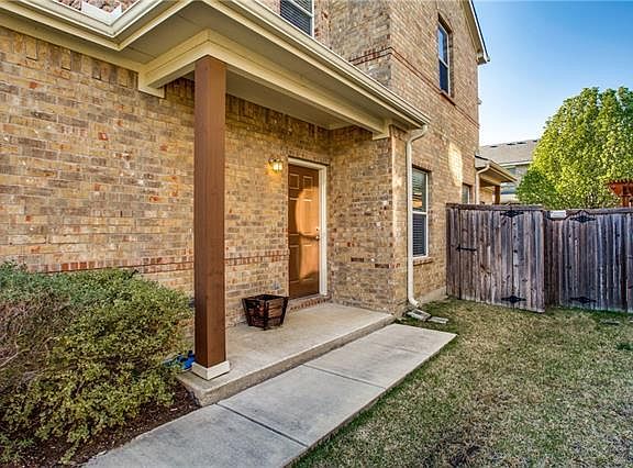 2nd image of 5917 Lost Valley Dr