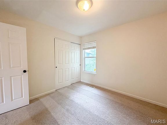 4th image of 16201 Surfview Ct