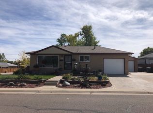 1206 E 111th Pl, Northglenn, CO 80233