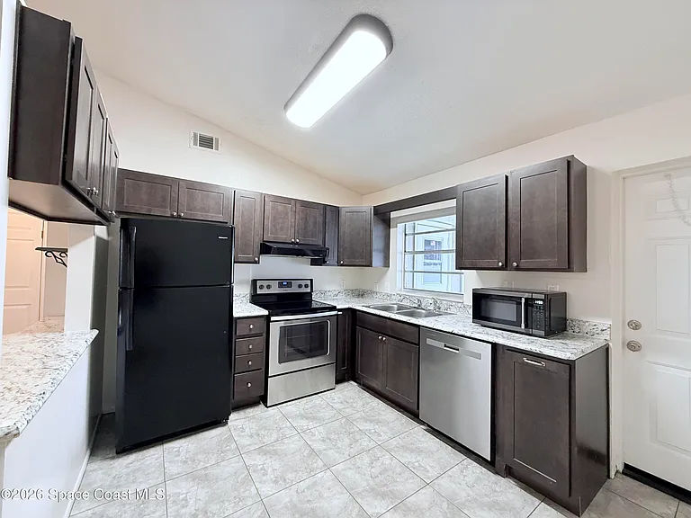 3225 Murrell Rd #4 — Photo 6