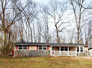 425 Azalea Dr, Stockbridge, GA 30281