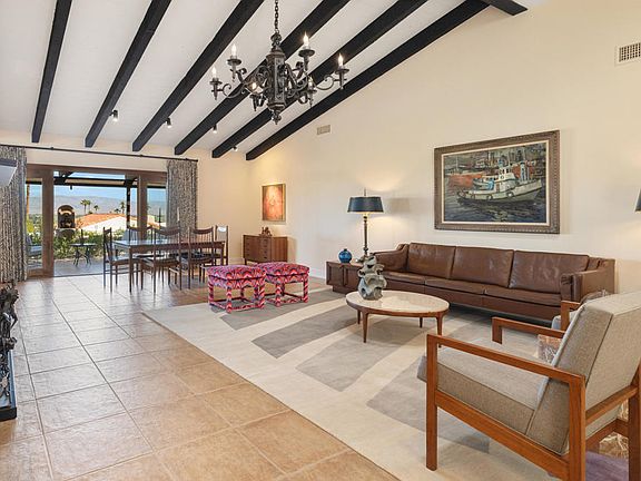 2nd image of 40170 Paseo Lindo