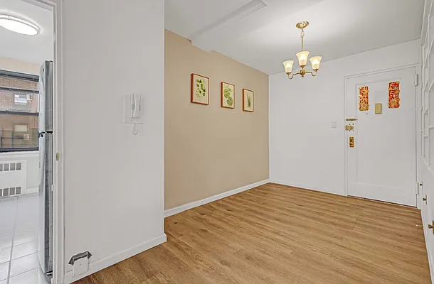 Sold by Chous Realty Group Inc | media 10