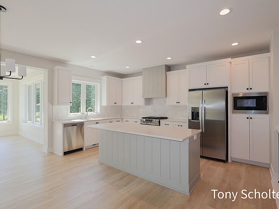 2nd image of 6314 Blendon Woods Dr #20