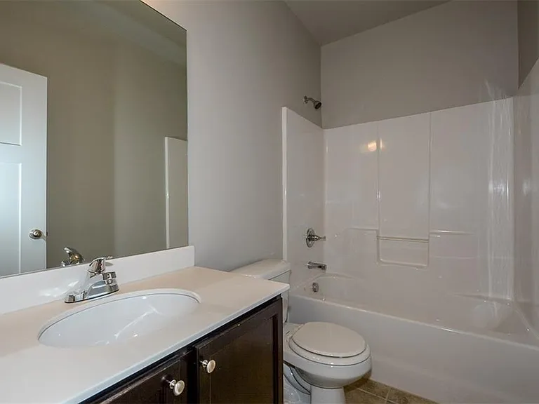3319 Mulberry Cove Way — Photo 22