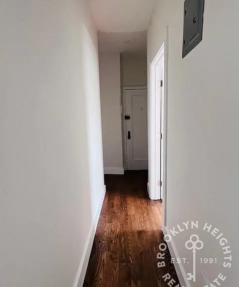 49 Garden Pl #4N — Photo 8