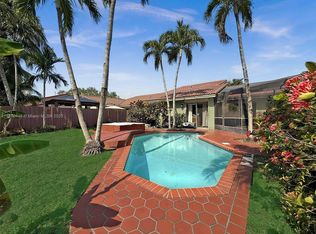 8923 SW 151st Ct, Miami, FL 33196