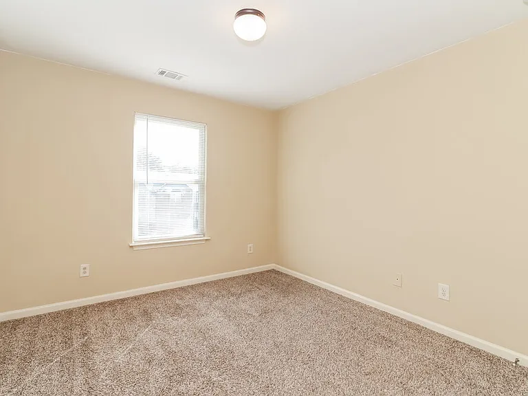 174 Brightondale Blvd — Photo 15