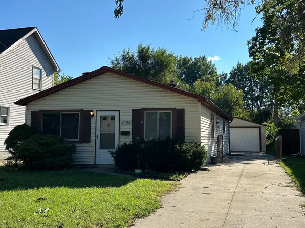 27344 Groveland St, Madison Heights, MI 48071