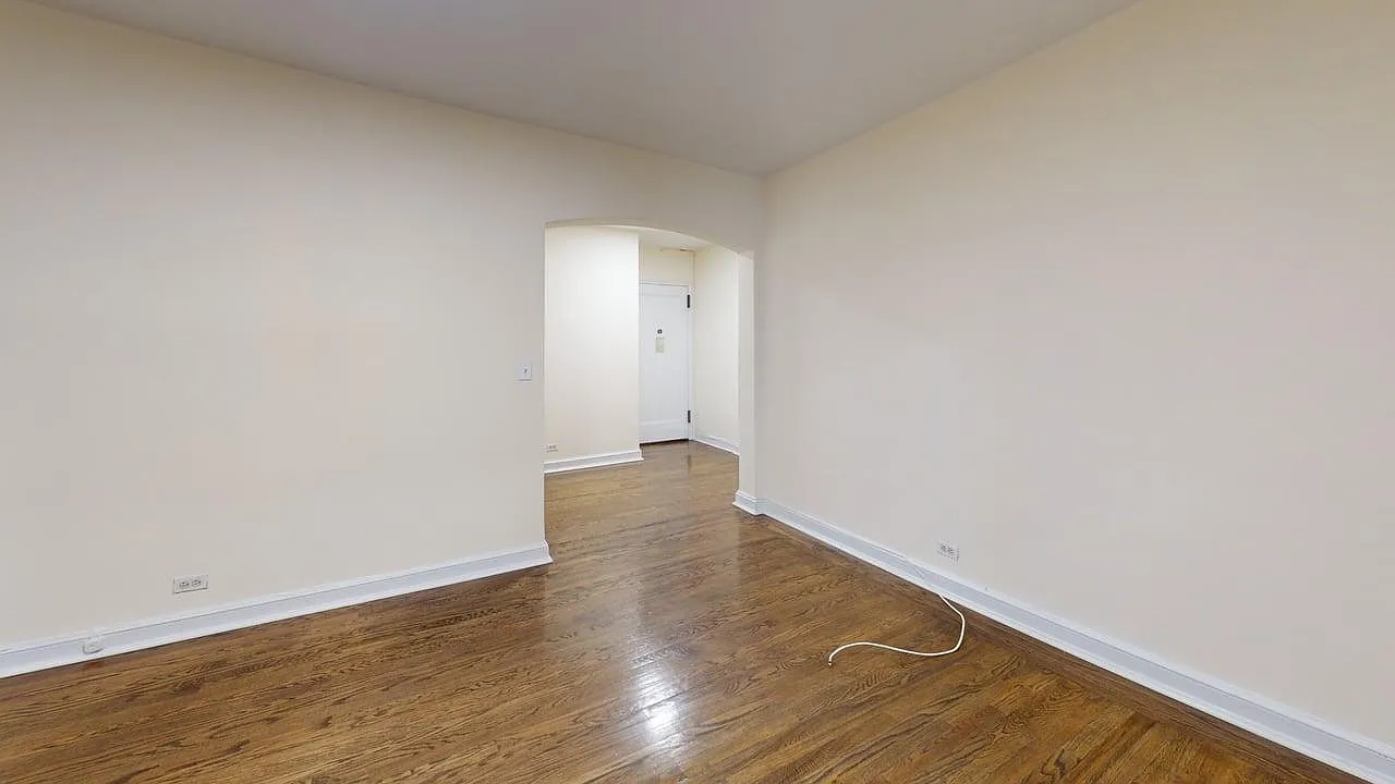 246 East 46th Street — Photo 2