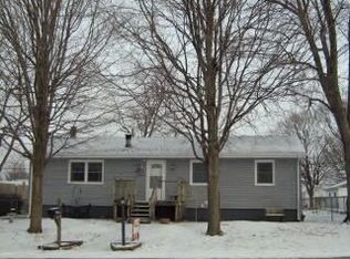 1819 Adams St, Tilton, IL 61833