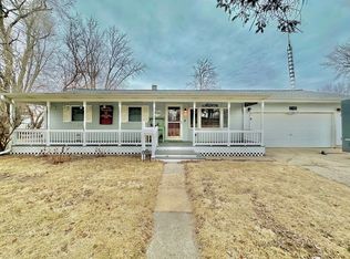 1706 Seaman Ave, Dekalb, IL 60115