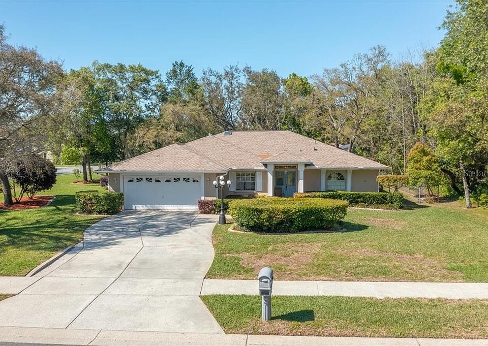 1st image of 13823 Echo Mountain Dr