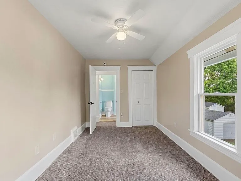 110 Bailey Ct — Photo 15