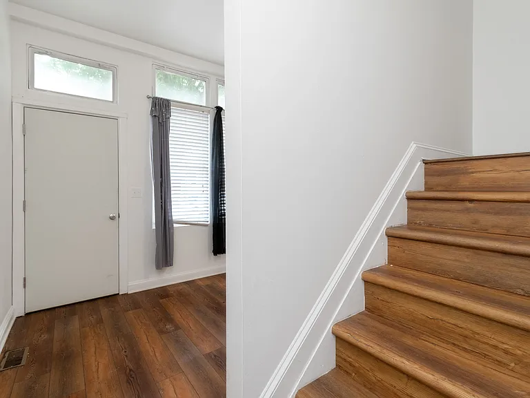 2422 McElderry St #A — Photo 6