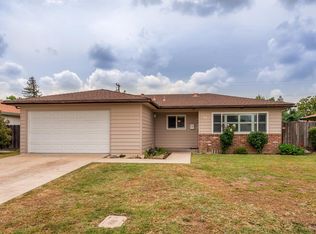 34 Russell Ave, Clovis, CA 93612