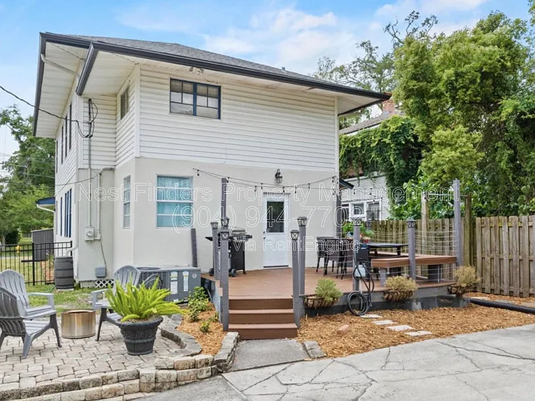 2623 Forbes St — Photo 26