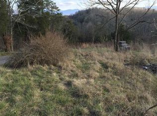 698 Clearwood Rd, Newport, TN 37821