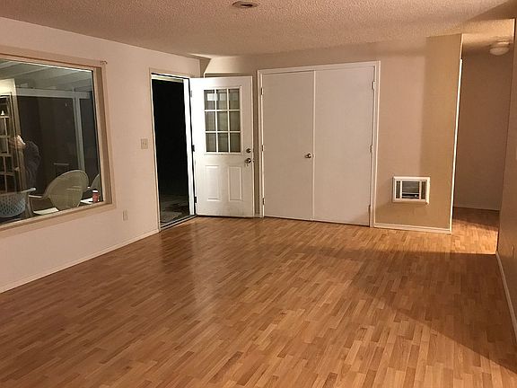 4th image of 152 Taholah St SE