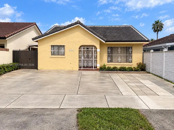 12796 NW 102nd Ct, Hialeah Gardens, FL 33018