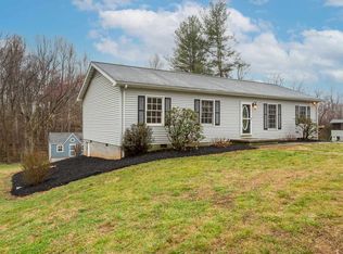 34 Peony Rd, Ruckersville, VA 22968