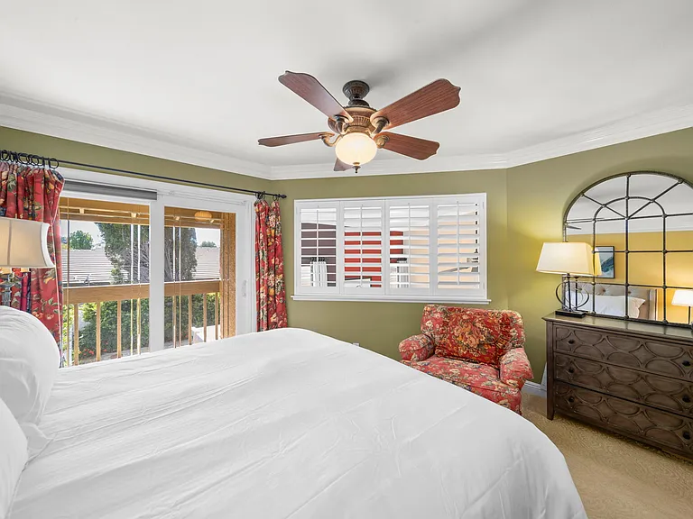 25685 Lupita Dr — Photo 25