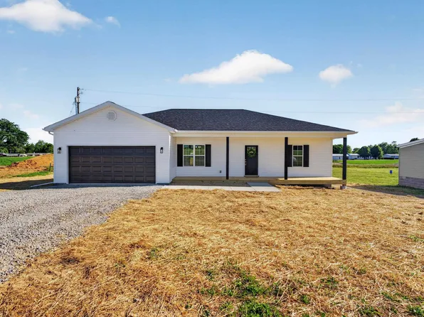 1315 Mercer Ave, Morganfield, KY 42437