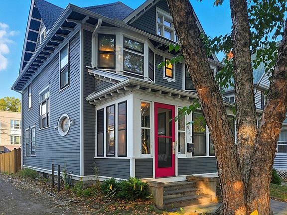 2nd image of 937 Hague Ave