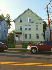 546 Church St, New Britain, CT, 06051