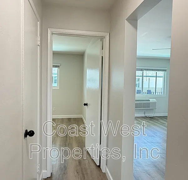4802 Orchard Ave #6 — Photo 12
