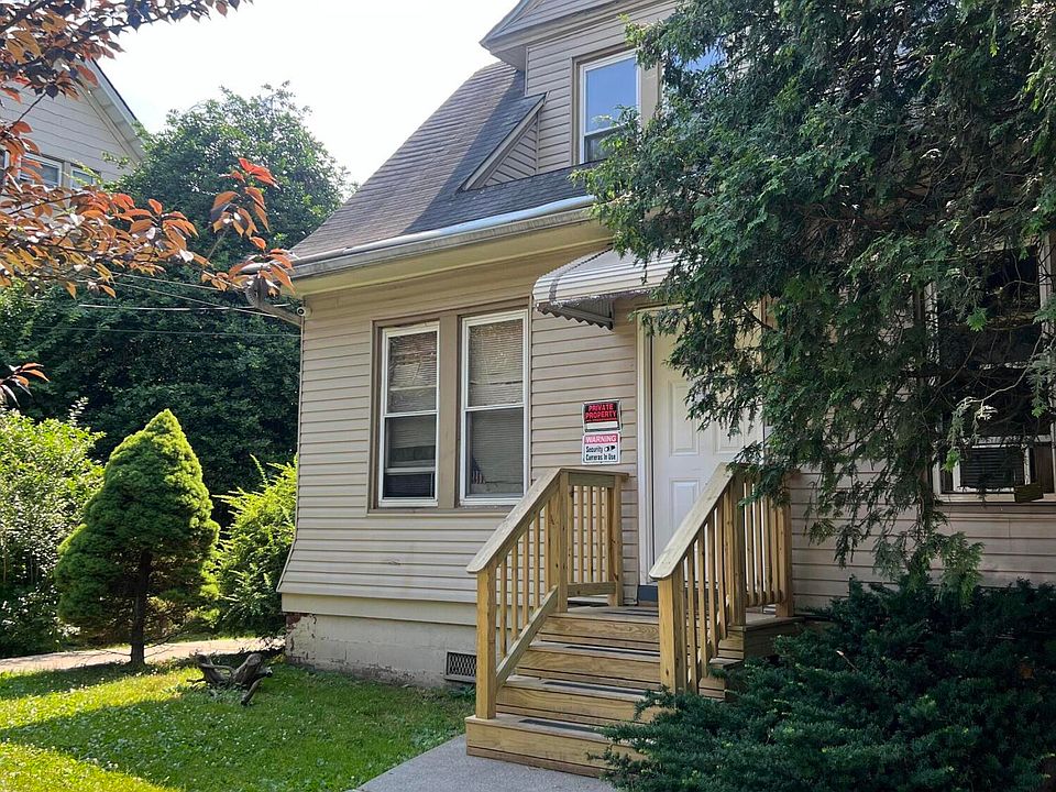2nd image of 293 Heberton Ave