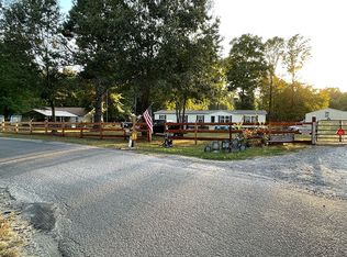 229 Leach Rd, Drummonds, TN 38023