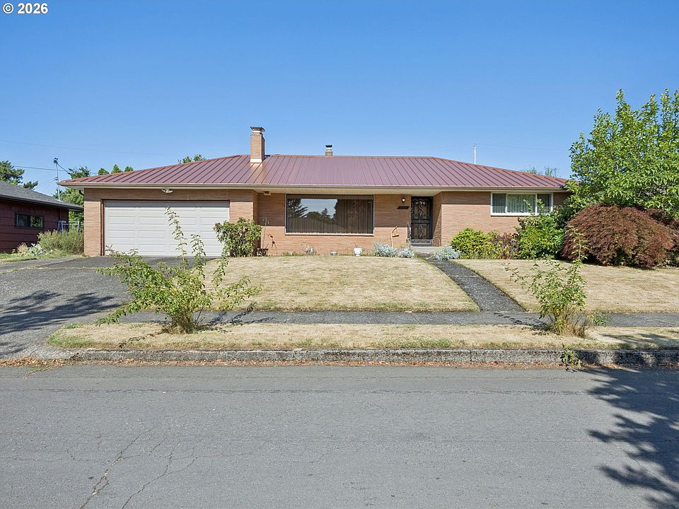 1st image of 709 NE 107th Pl