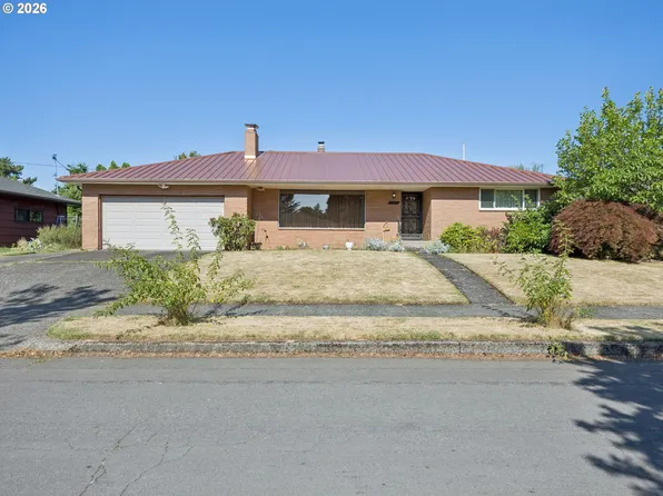 709 NE 107th Pl, Portland, OR 97220