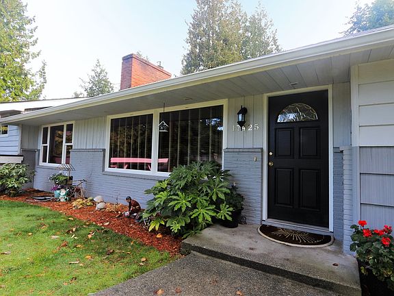 3rd image of 17425 64th Ave W