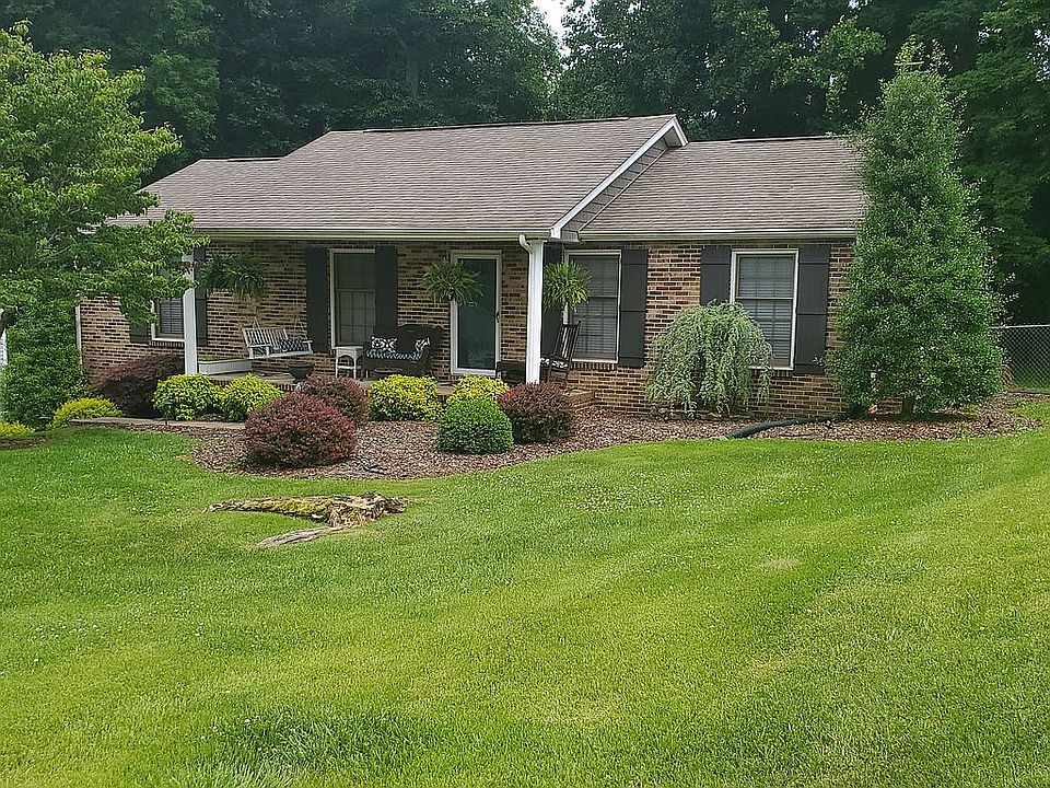 1st image of 14338 Heather Dr