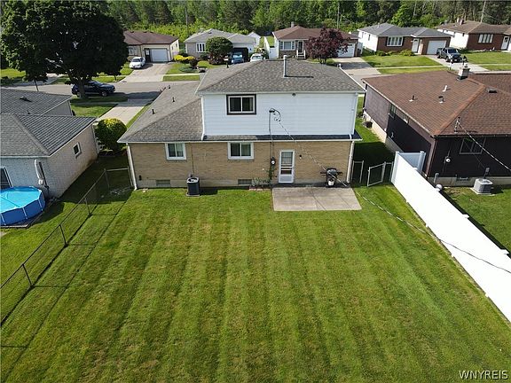 5th image of 54 Bory Dr